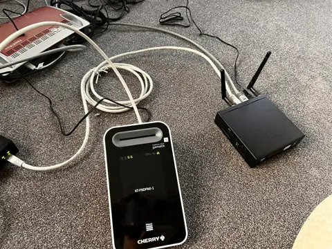 Telematikinfrastruktur-Rollout: Kartenterminals und Konnektoren, installiert von NK IT Service (Foto 13)